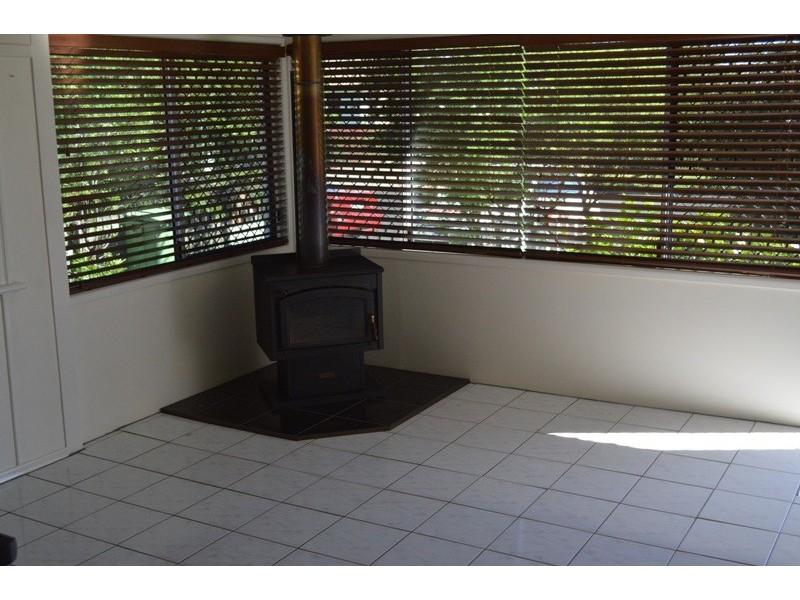 3 Hursley Road, Newtown QLD 4350