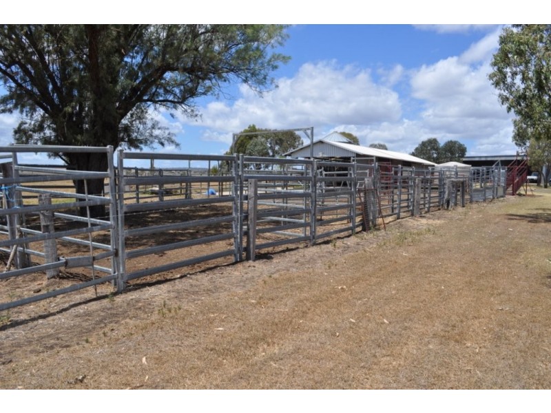 22 Clarkes Road, Clifton QLD 4361