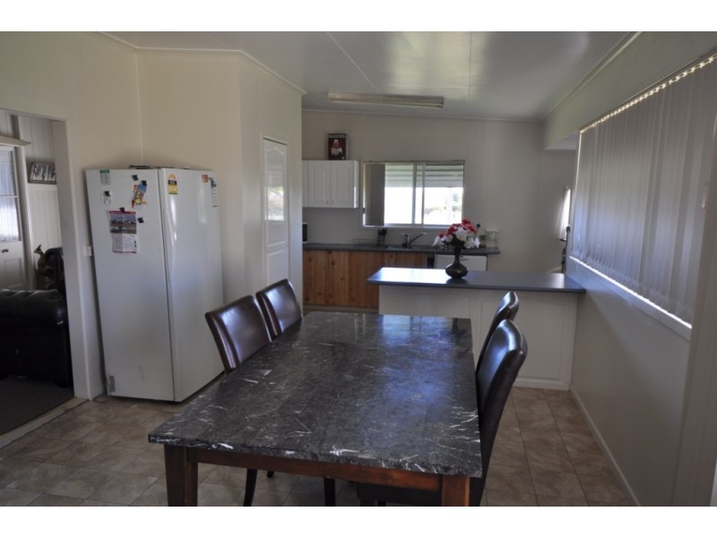 22 Clarkes Road, Clifton QLD 4361
