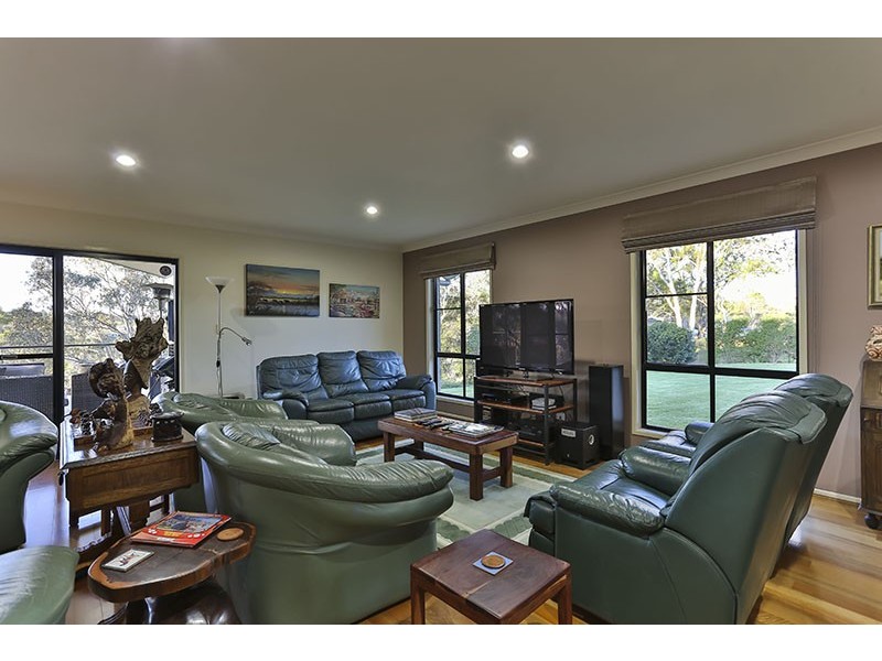 12 Claudia Court, Top Camp QLD 4350