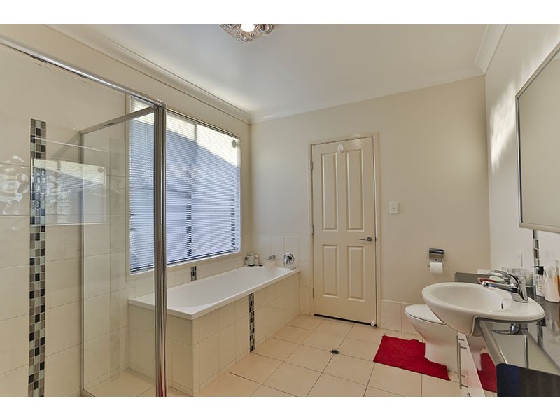 12 Claudia Court, Top Camp QLD 4350