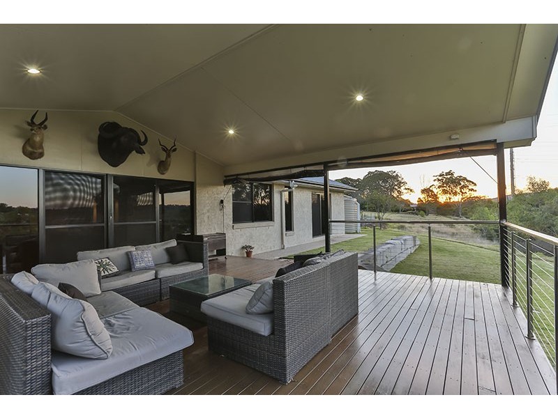 12 Claudia Court, Top Camp QLD 4350