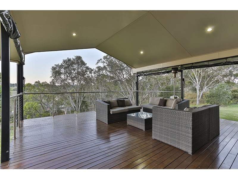 12 Claudia Court, Top Camp QLD 4350