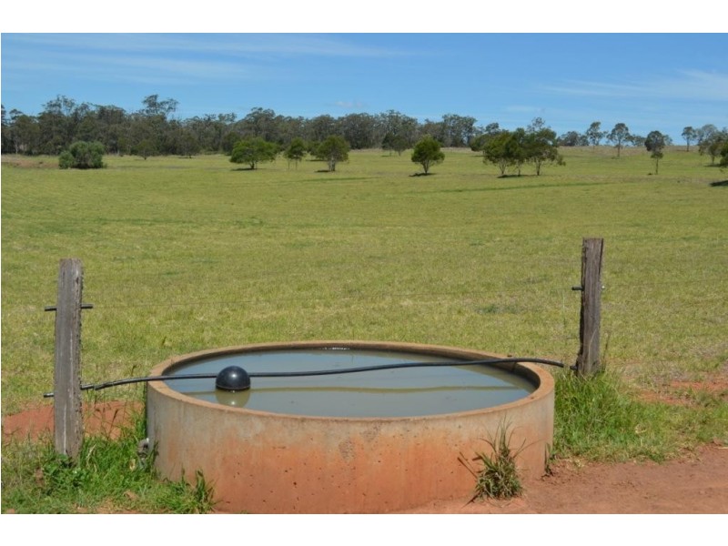 77 Hill Road, Groomsville QLD 4352