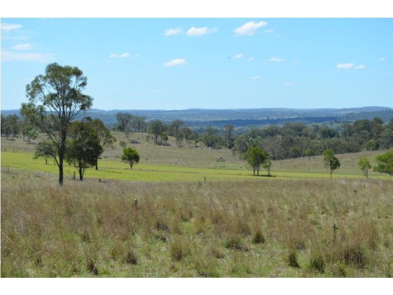 77 Hill Road, Groomsville QLD 4352