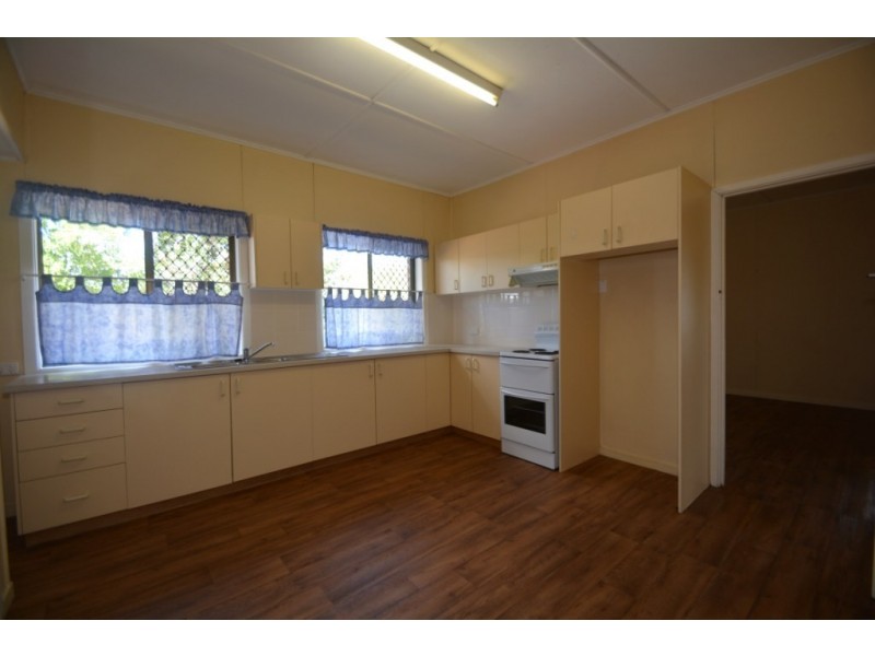 269 North Street, Wilsonton Heights QLD 4350