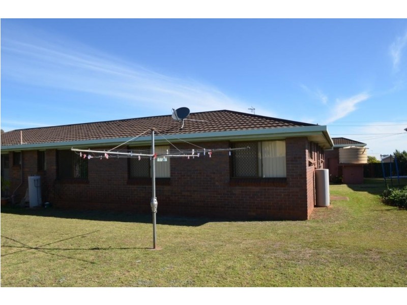 269 North Street, Wilsonton Heights QLD 4350
