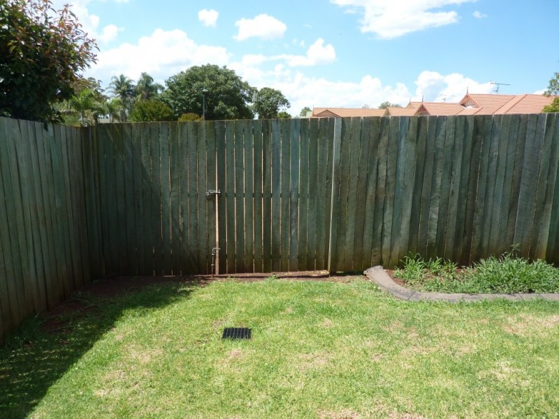 50 Wood Drive, Middle Ridge QLD 4350