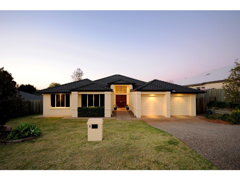 8 Pelican Drive, Rangeville QLD 4350
