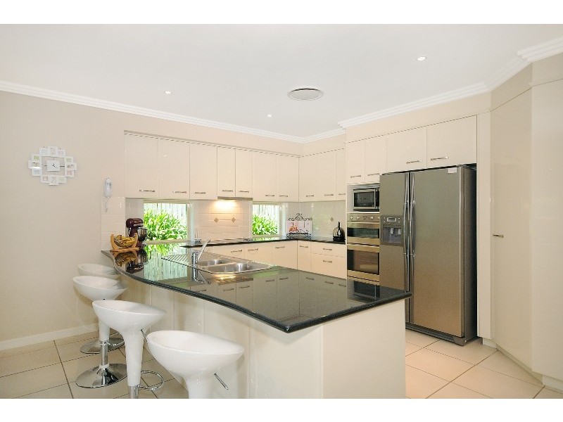 8 Pelican Drive, Rangeville QLD 4350