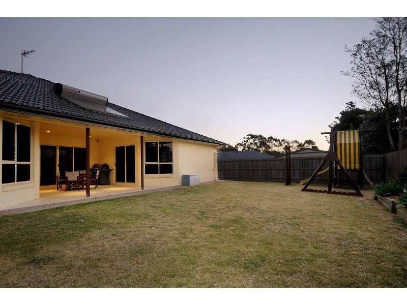 8 Pelican Drive, Rangeville QLD 4350