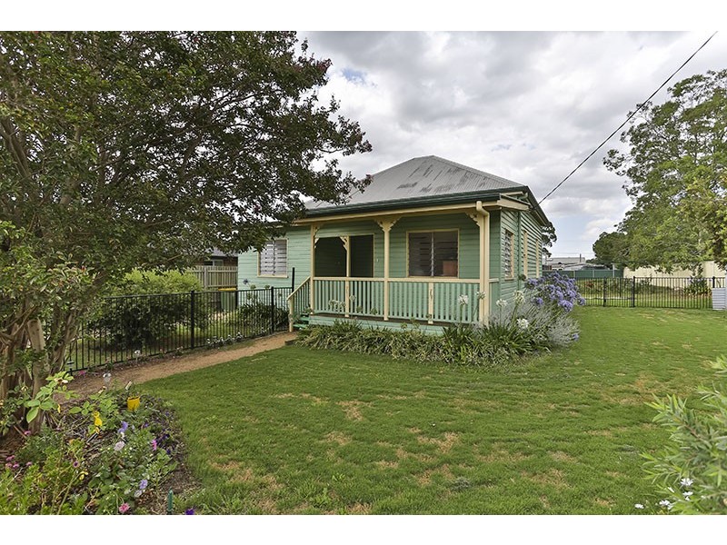 14 Commonwealth Street, Clifton QLD 4361