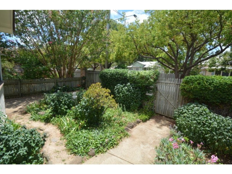 113 Hume Street, Toowoomba City QLD 4350