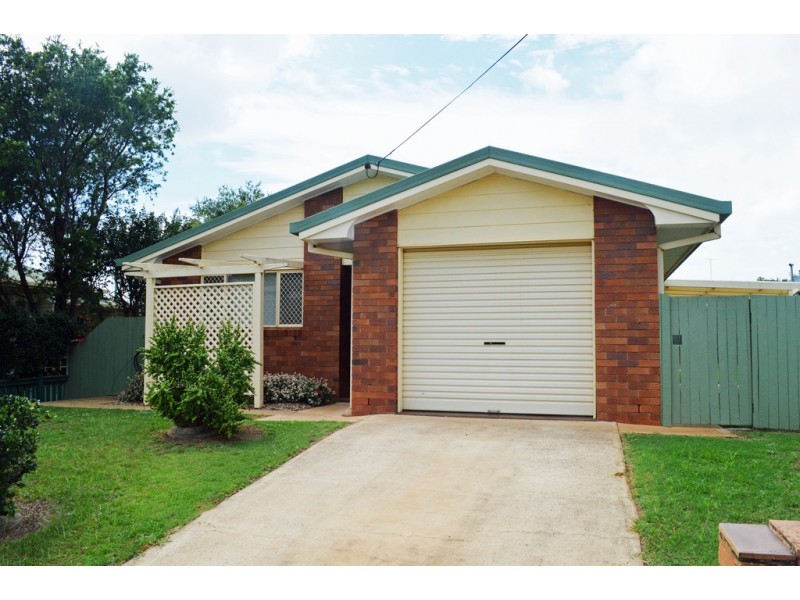 108 Water street, South Toowoomba QLD 4350