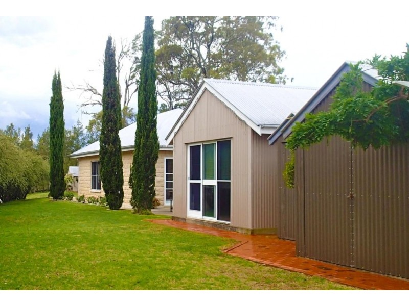 214 Meynink Road, Hodgson Vale QLD 4352