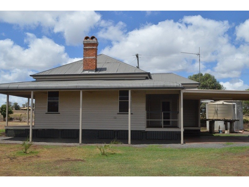 171 Leeson Road, Charlton QLD 4350
