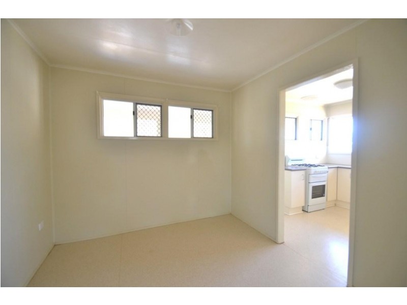 38 Proposch Street, Oakey QLD 4401