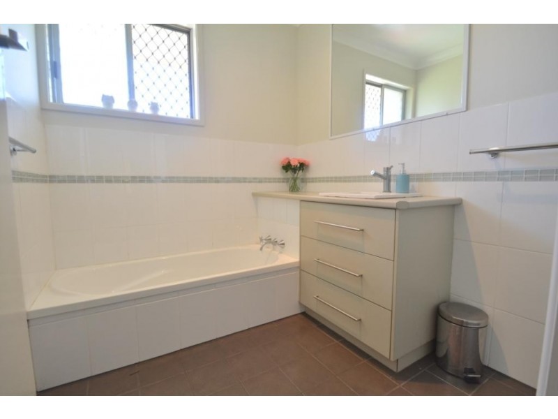 25 Batterbee Street, Rangeville QLD 4350