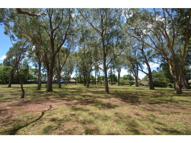 25 Batterbee Street, Rangeville QLD 4350