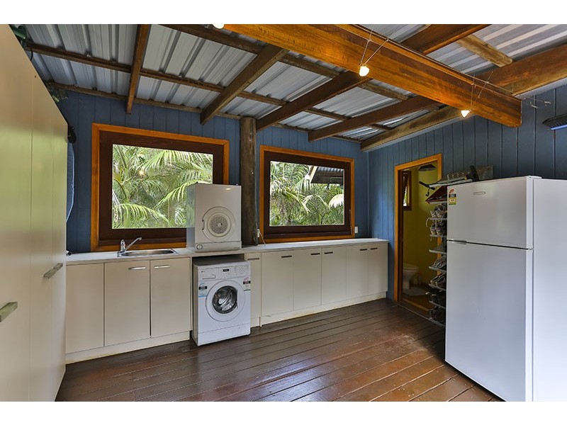 70 Wilkes Road, Hampton QLD 4352