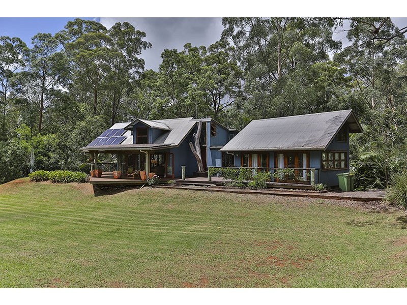 70 Wilkes Road, Hampton QLD 4352