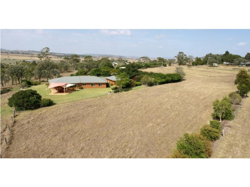 38 Carroll Road, Hodgson Vale QLD 4352