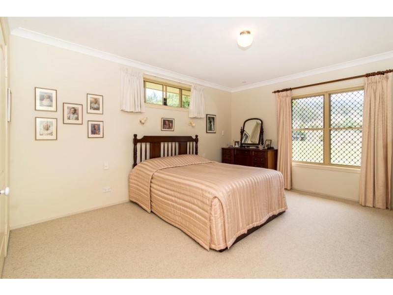 38 Carroll Road, Hodgson Vale QLD 4352