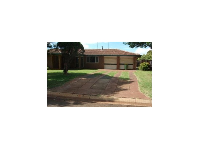 6 Risdon Street, Newtown QLD 4350