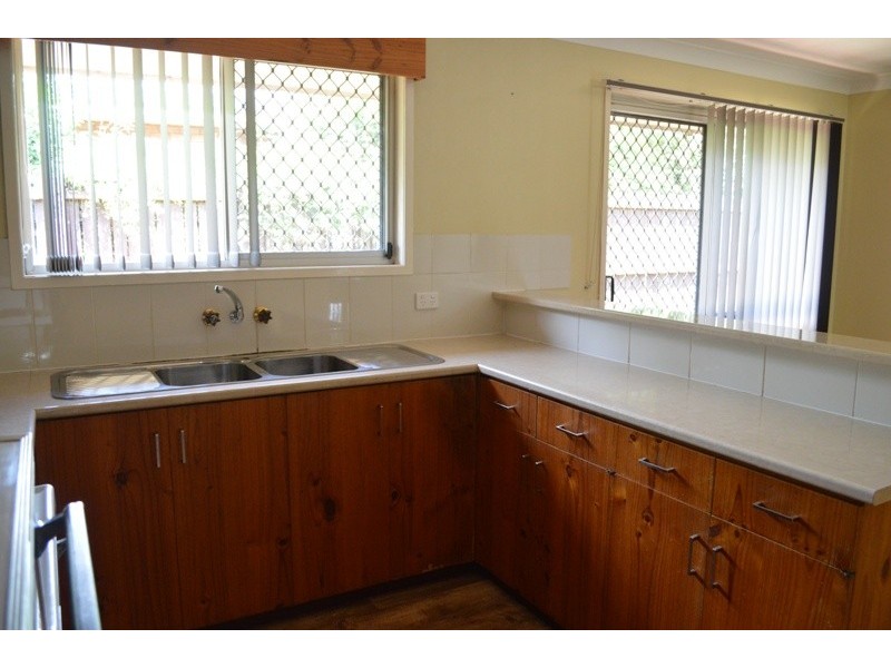 6 Risdon Street, Newtown QLD 4350