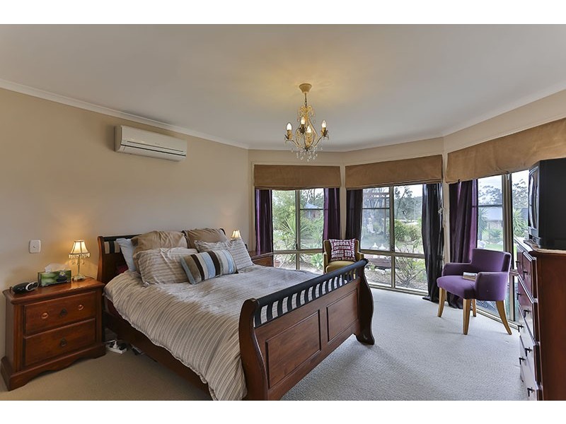 110 Peters Road, Meringandan West QLD 4352