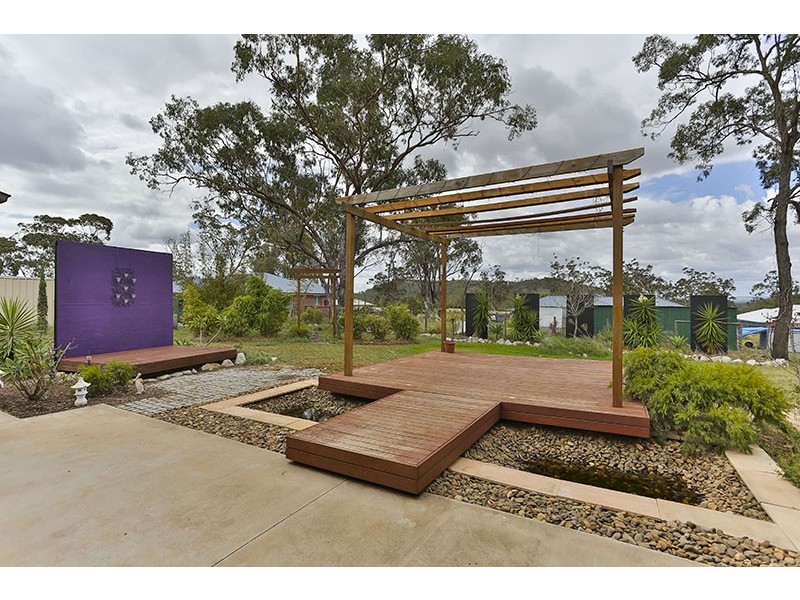 110 Peters Road, Meringandan West QLD 4352