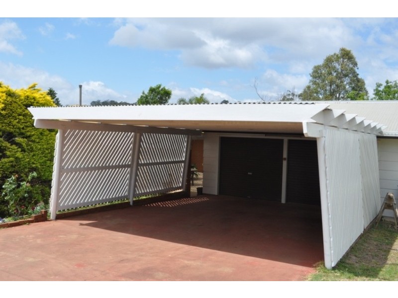 1 Greenwattle street, Cranley QLD 4350