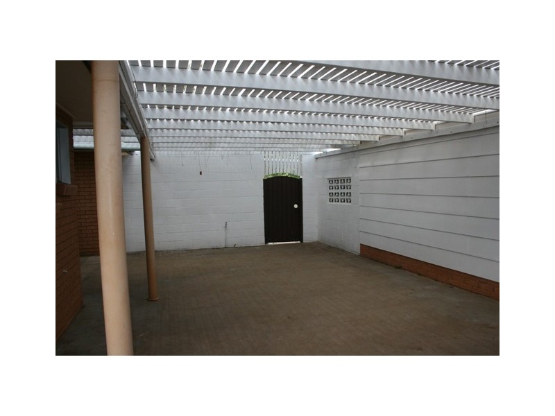 1 Greenwattle street, Cranley QLD 4350