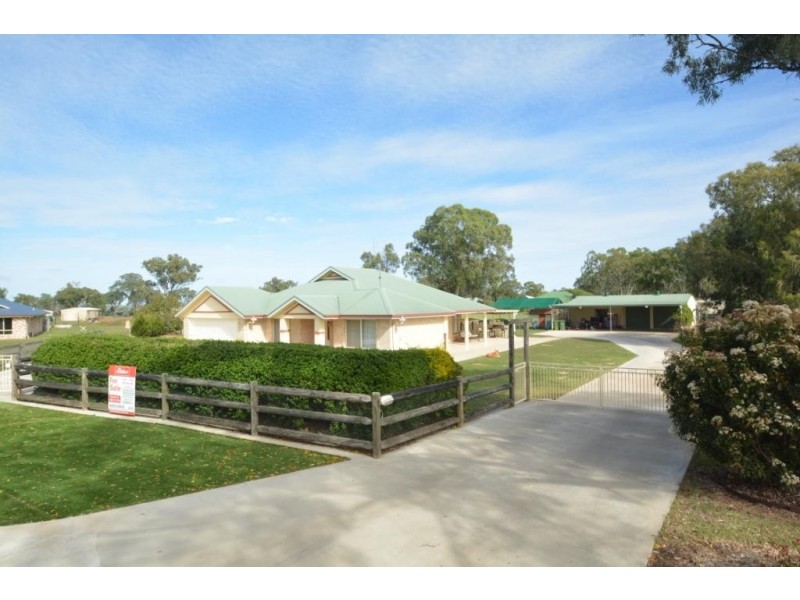 21 Sussex Drive, Oakey QLD 4401