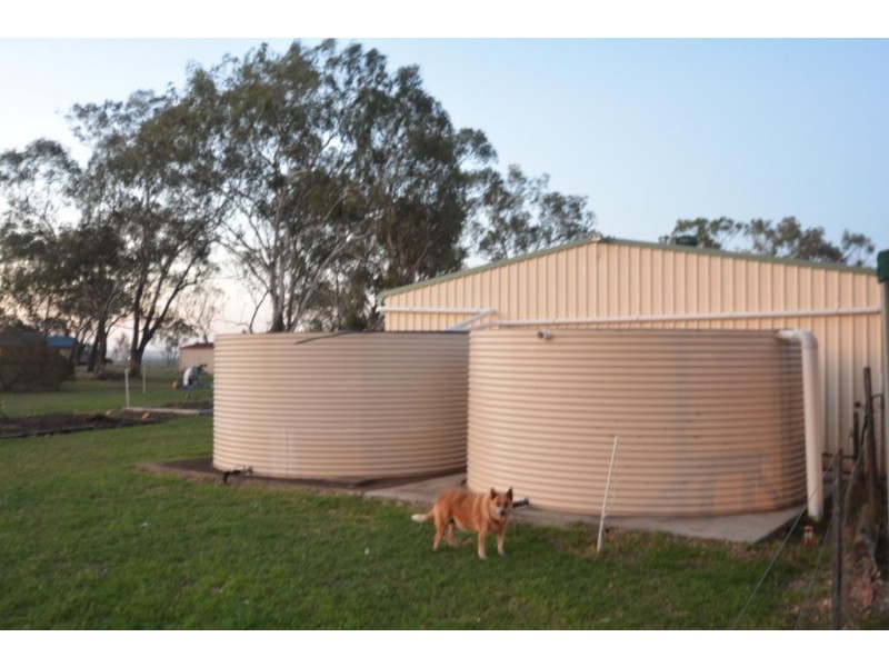 21 Sussex Drive, Oakey QLD 4401