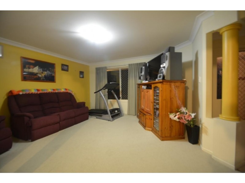 21 Sussex Drive, Oakey QLD 4401