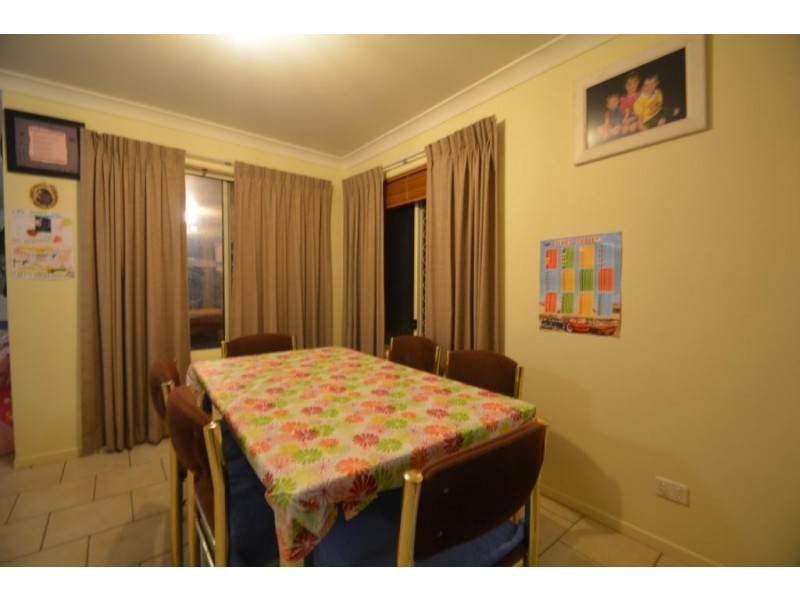 21 Sussex Drive, Oakey QLD 4401