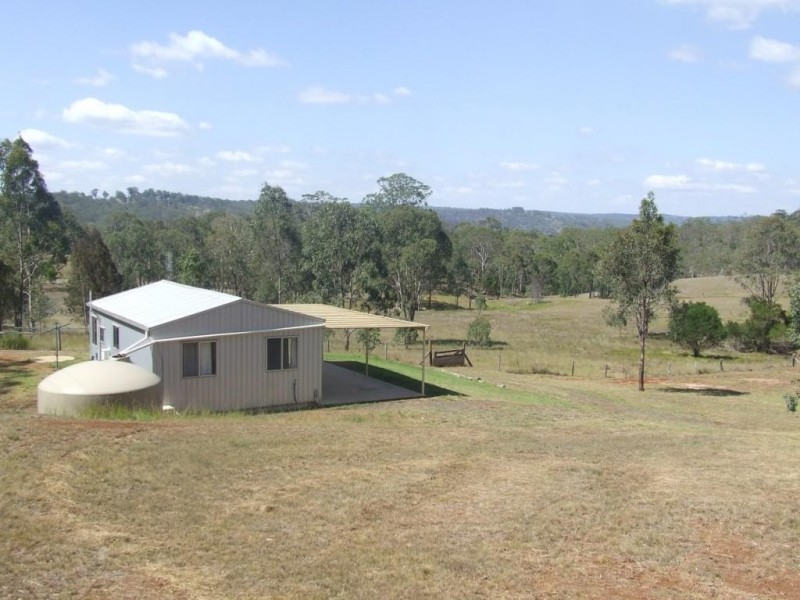 6 Yonder Lane, Cabarlah QLD 4352
