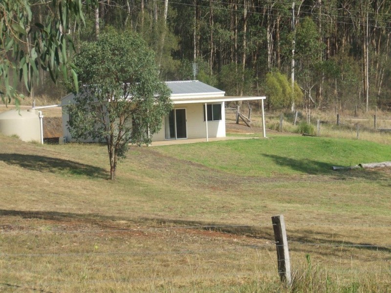 6 Yonder Lane, Cabarlah QLD 4352