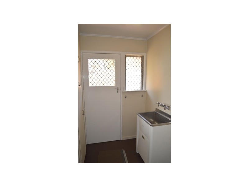 2/1 Leichney Street, South Toowoomba QLD 4350