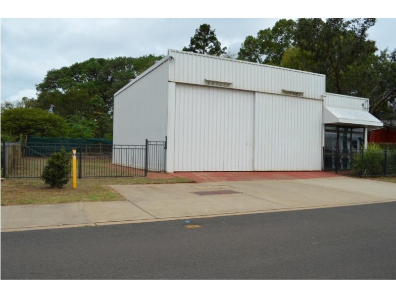 10513 New England Highway, Highfields QLD 4352