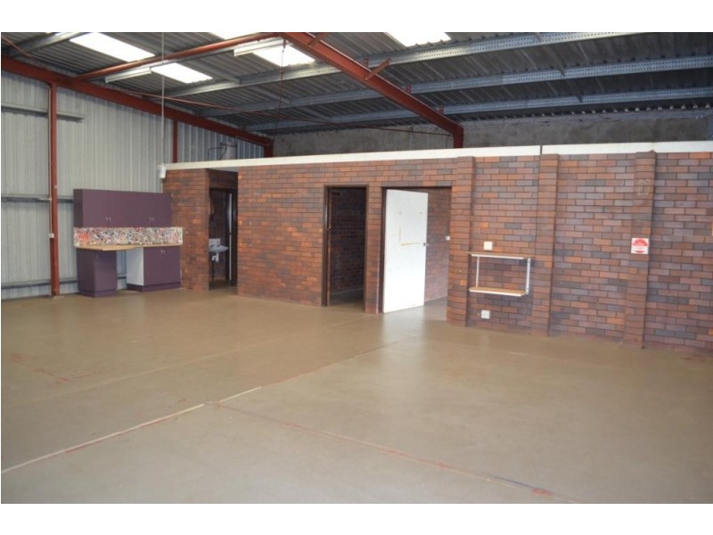 10513 New England Highway, Highfields QLD 4352