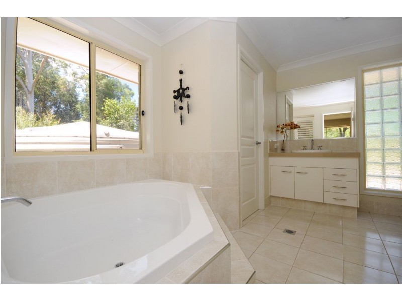 13 Marion Street, Pechey QLD 4352