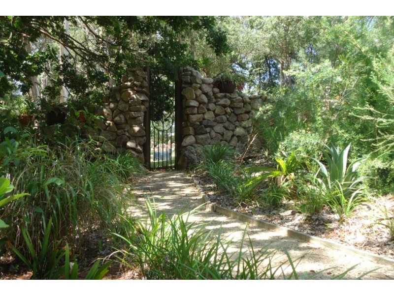 13 Marion Street, Pechey QLD 4352