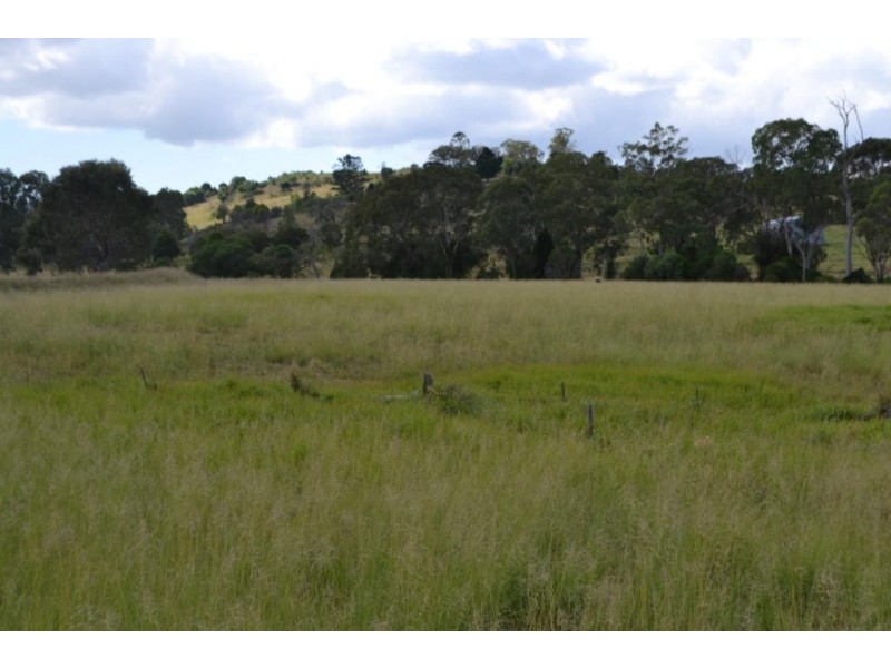 13 Voll Road, Crows Nest QLD 4355