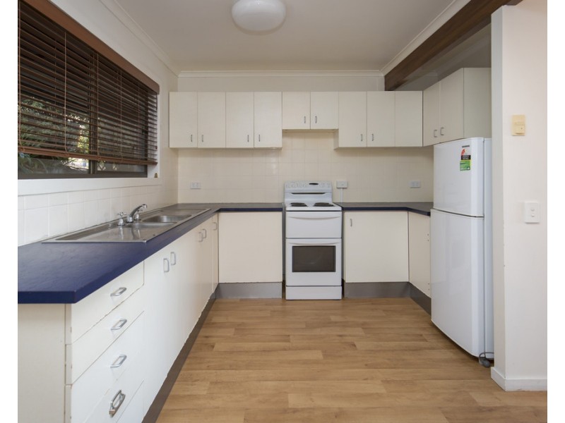 19/2 Benjamin Street, Mount Lofty QLD 4350