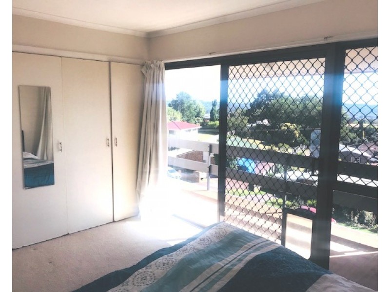 19/2 Benjamin Street, Mount Lofty QLD 4350