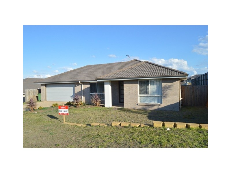 18 Sweeney Street, Kearneys Spring QLD 4350
