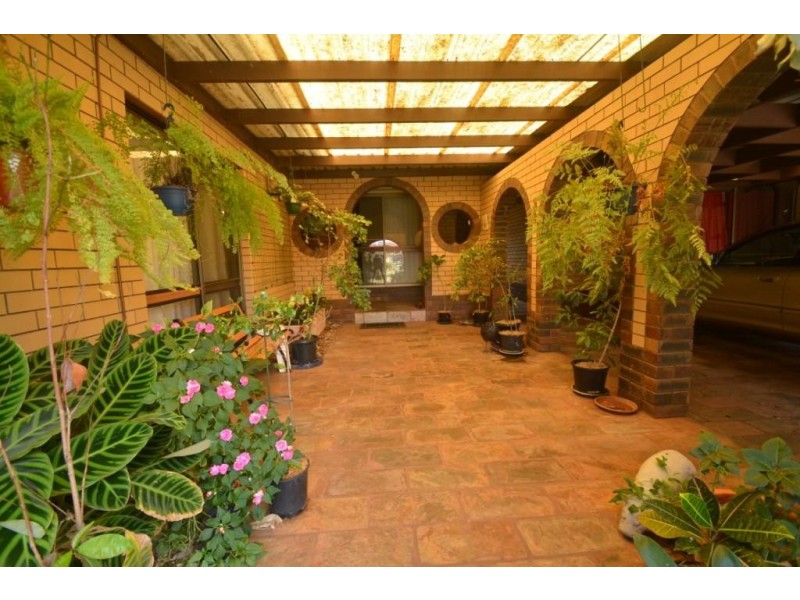 19 Trousdell Court, Rockville QLD 4350