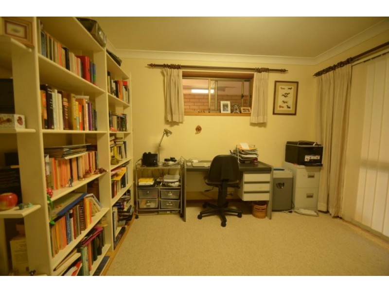 19 Trousdell Court, Rockville QLD 4350